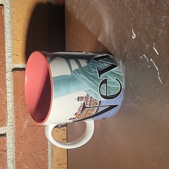 New York Statue of Liberty Souvenir Cup Mug - Picture 3 of 6